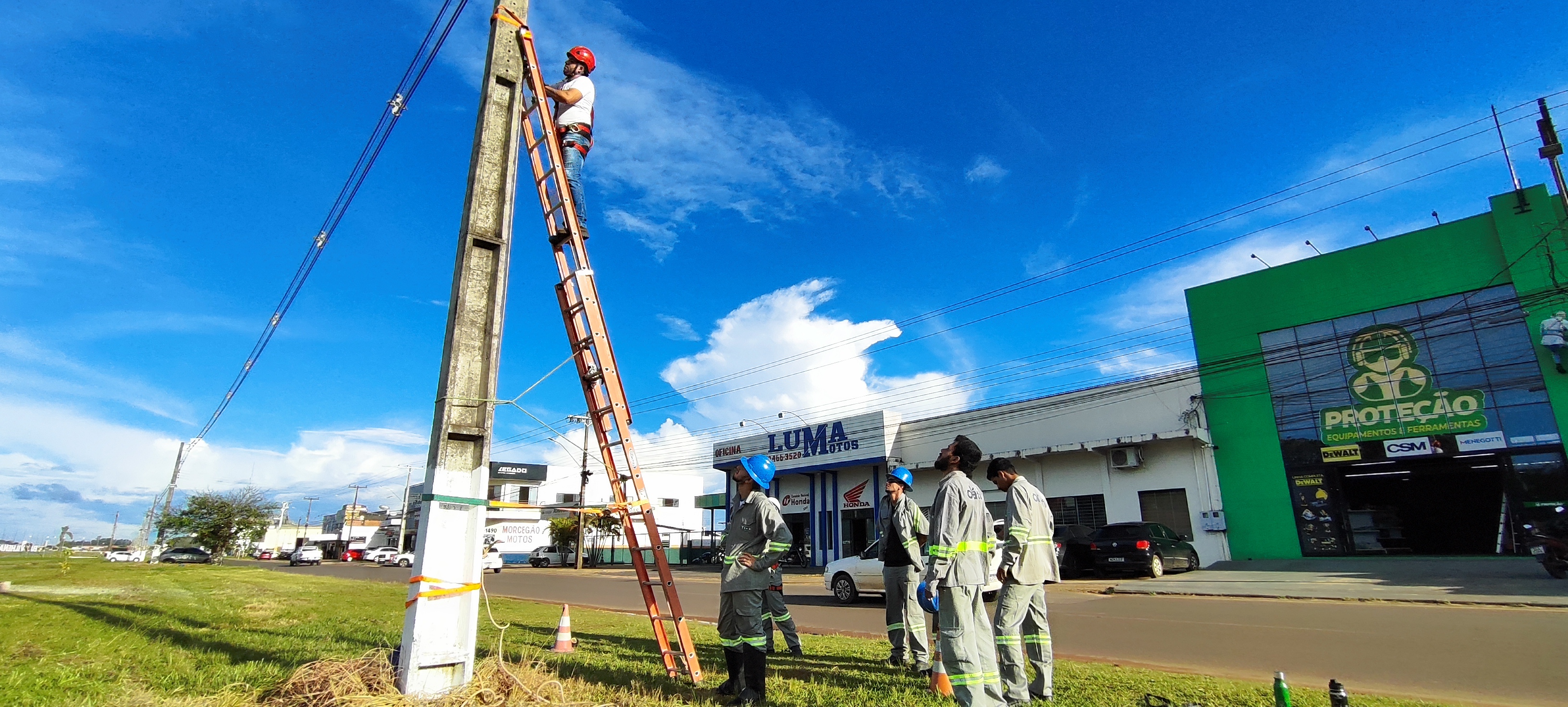 Atendimento técnico em campo — PROTEÇÃO