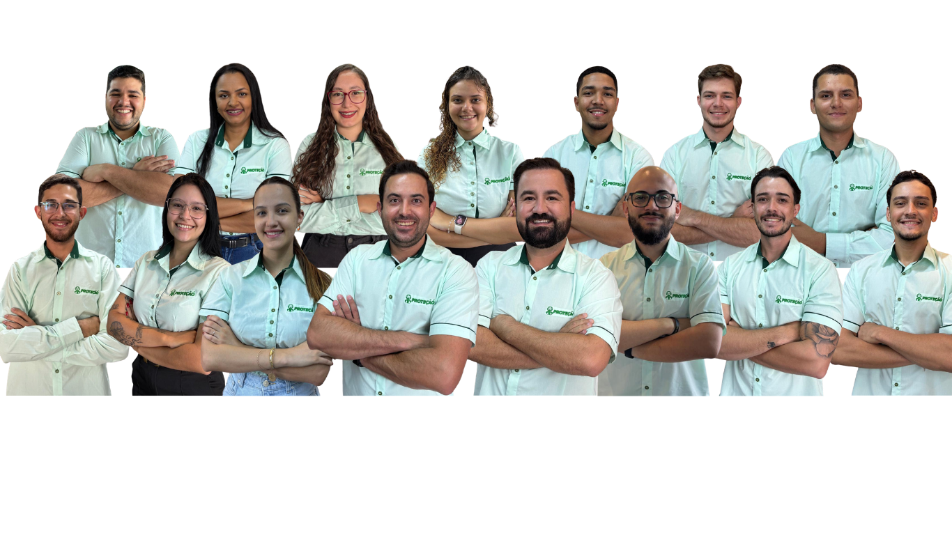 Equipe técnica PROTEÇÃO — profissionais de segurança do trabalho, engenharia civil e meio ambiente reunidos em Vilhena, Rondônia